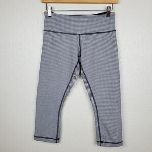lululemon athletica Y2K Gingham White Navy Capri Leggings